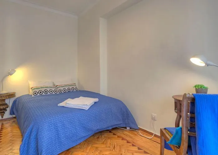 Apolonia7 Mit Blick Auf Wasser By Interhome *